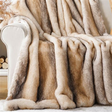 Faux Fur Throw Blanket Large