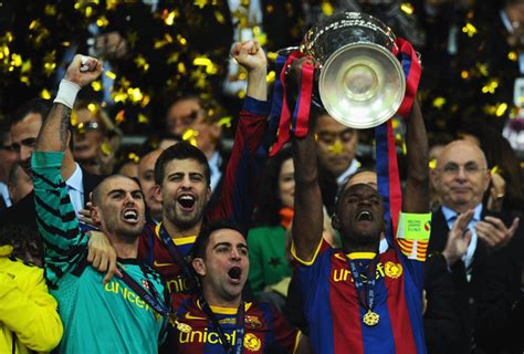 fc barcelona lift champions league 2011