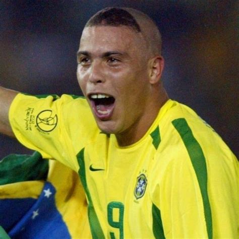 fecha de nacimiento de ronaldo nazario