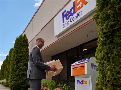fedex drop off topeka