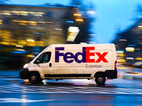 fedex tracking by address and email