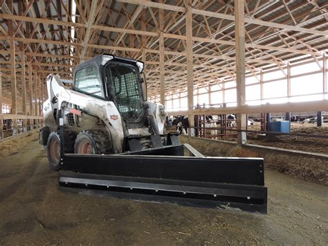 Feed Pusher Skid Steer