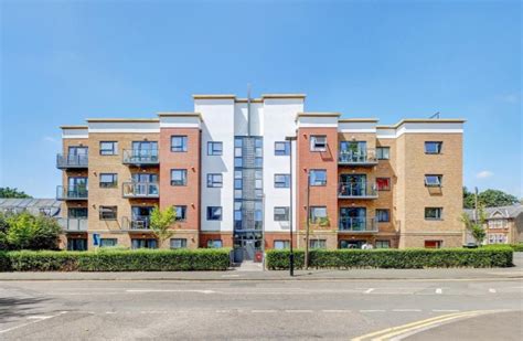 Feltham Flat To Rent