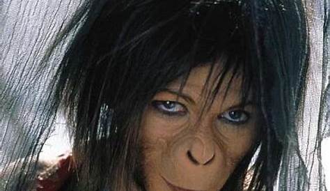 Female Planet Of The Apes 2001 Cast , ,