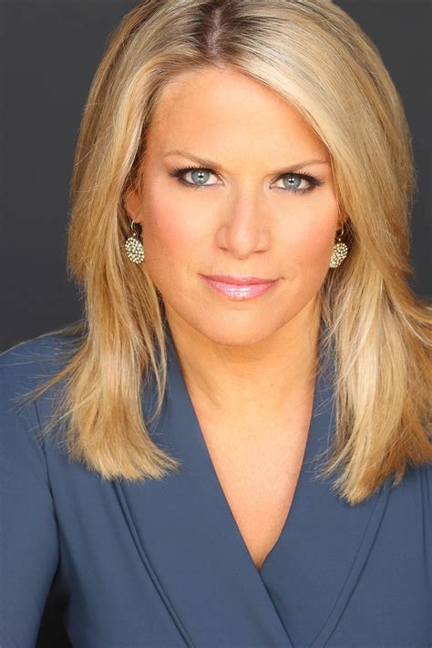 female fox news anchors leaving fox