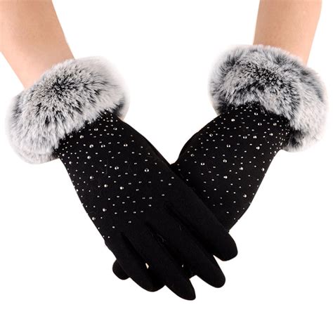 Best Female Gloves Winter: Stay Warm & Stylish
