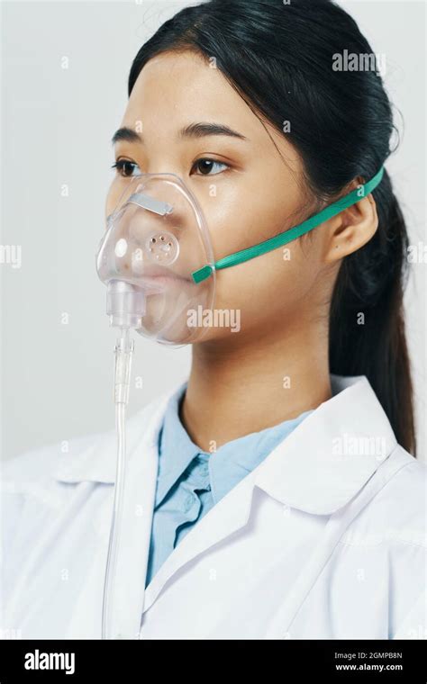 Female Oxygen Mask