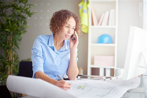 female quantity surveyor