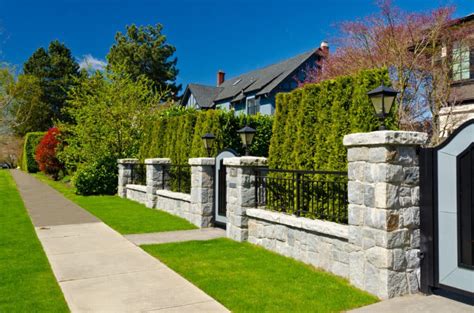fence with stone columns