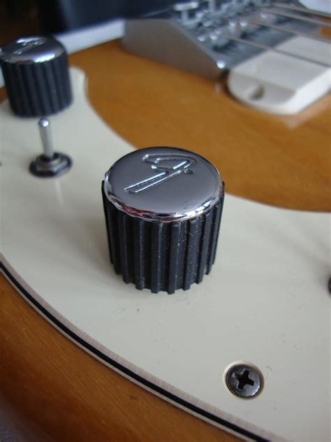 Fender Precision Bass Jazz Knobs