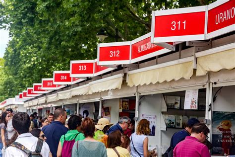 feria del libro de madrid horario