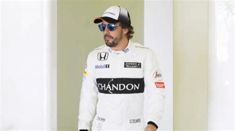 Fernando Alonso Traje