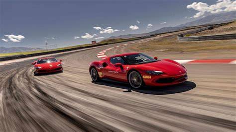 Ferrari Driving School Program Corso Pilota » Ferrari of Fort Lauderdale