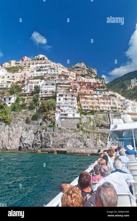 ferry Positano Naples