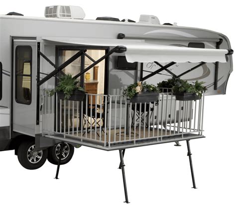 fifth wheel with side patio deck