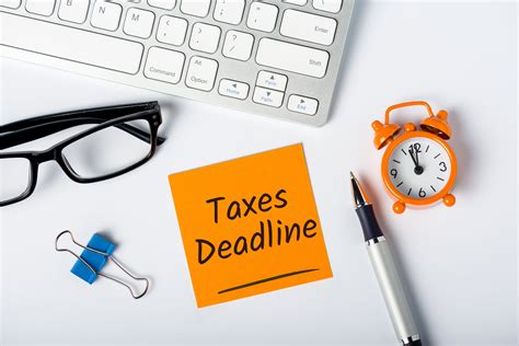 file taxes 2020 deadline