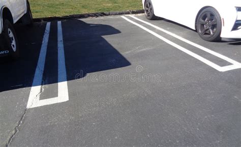 Finding Empty Parking Spot