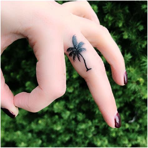Finger Tattoos Palm Tree