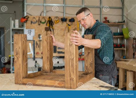 Finishing Carpenter Work Description