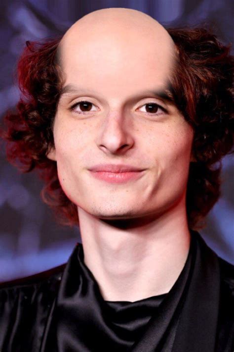 finn wolfhard bald