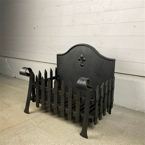 Fire Basket Dog Crates