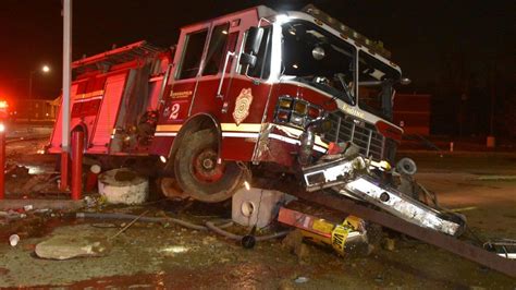 fire truck wreck kills