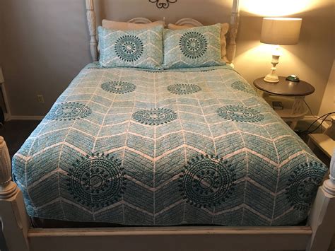 fitted comforter for queen bed