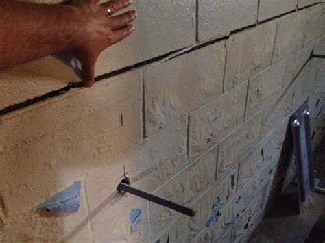 fixing cracks in concrete block walls
