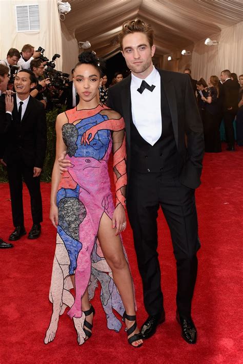 fka twigs robert pattinson baby