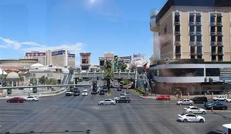 The View, Las Vegas Blvd & Flamingo Rd intersection | Las vegas blvd