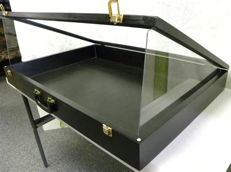 Flat Table Top Display Case