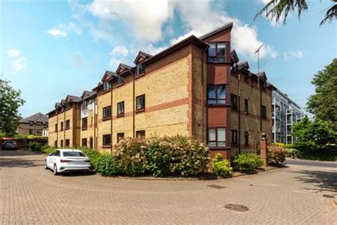 Flats For Rent Brooklands