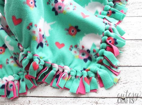 Fleece Lap Blanket Pattern