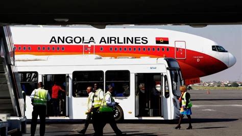 flights from windhoek to luanda angola