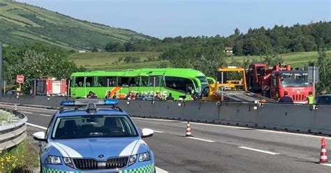 flixbus crash italy
