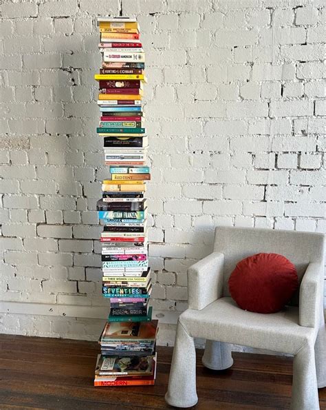Floating Bookshelf Vertical