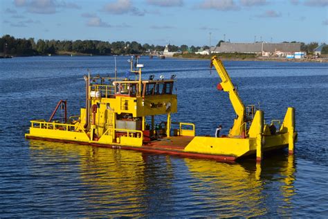 Floating Equipment Example