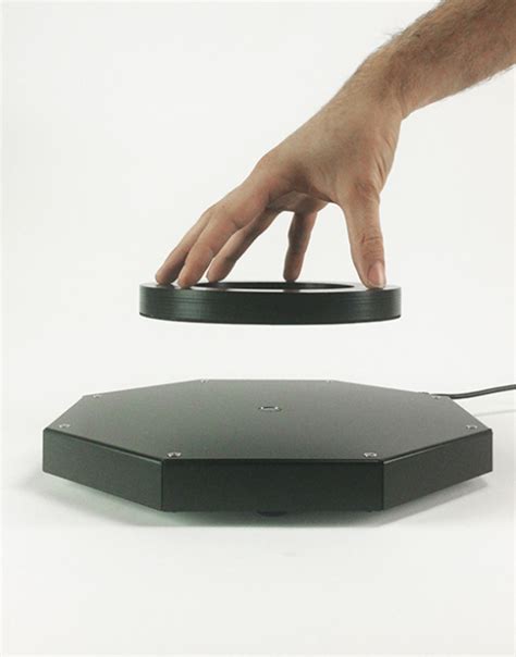 floating magnet display