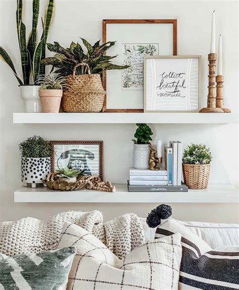 Floating Shelves Styling