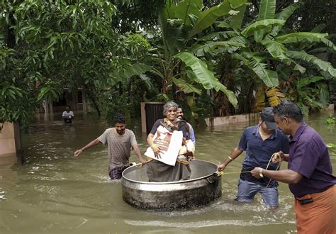 floods in kerala latest