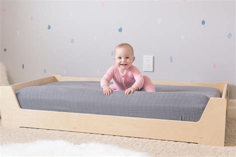 floor crib bed