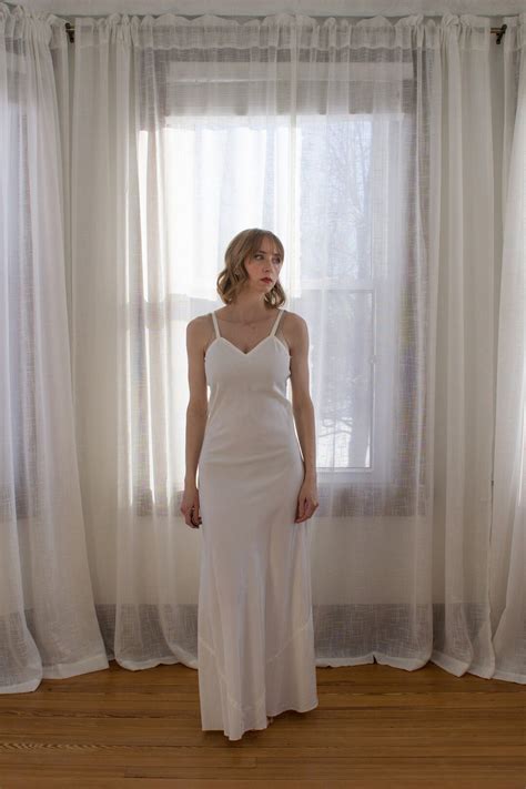 Get Glamorous with the Perfect Floor Length Slip - Elevate Your Style Today!