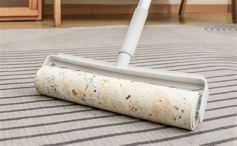 Say Goodbye to Dust and Pet Hair with our Floor Lint Roller - Your Ultimate Cleaning Companion