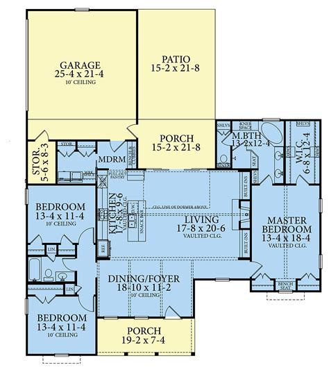 floor plan with garage in back