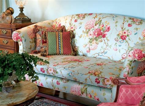This Floral Print Sofa Living Room Update Now