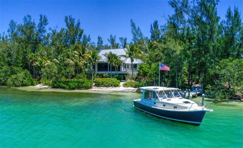 Quiet Cove Key 2 Bedroom Vacation House Boat Rental Marathon FL