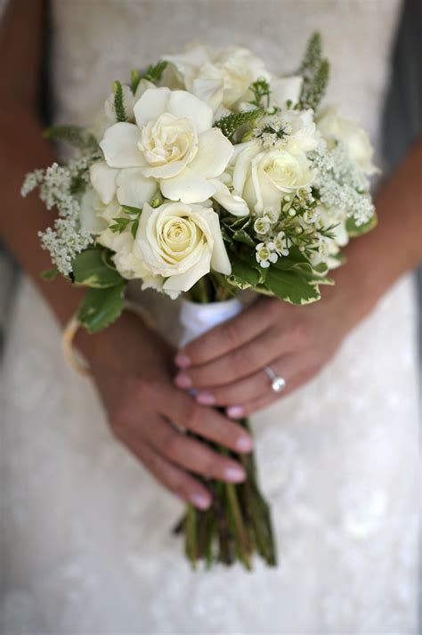 florist for wedding bouquet