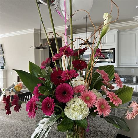 Flower Delivery Temecula: The Best Way To Send Beautiful Blooms