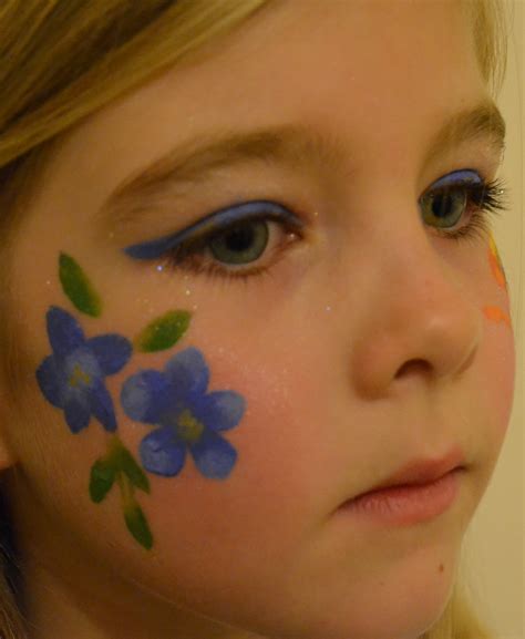 Face painting flowers, Face painting designs, Girl face painting