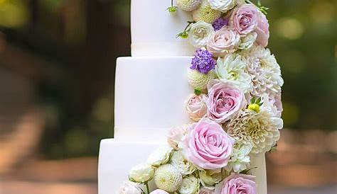 6 Fresh Ways to Decorate Wedding Cakes With Flowers Martha Stewart